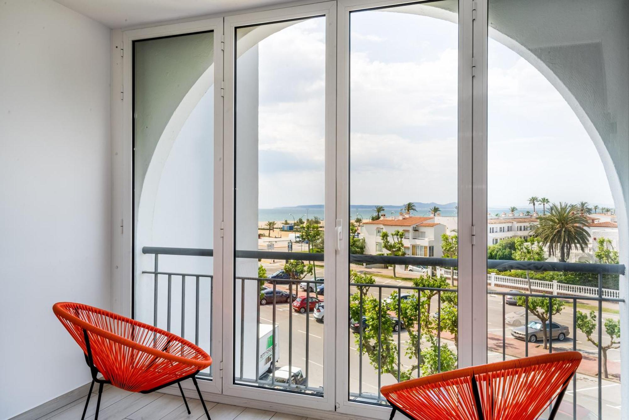 Frente Al Canal Con Terraza Apartment